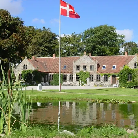 Lille Restrup Hovedgaard 3*