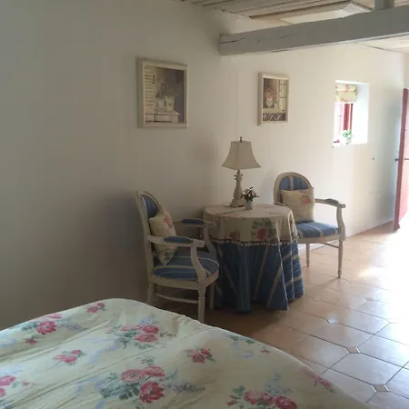 Lille Restrup Hovedgaard Bed & Breakfast Alestrup