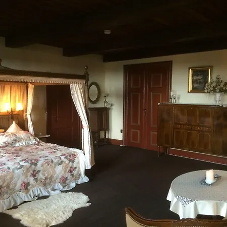 Lille Restrup Hovedgaard 3*