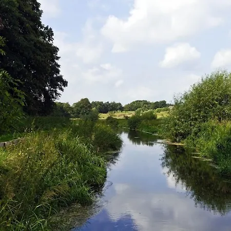 Lille Restrup Hovedgaard Bed & Breakfast 3*