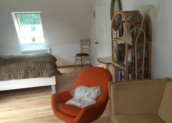 Lille Restrup Hovedgaard Bed & Breakfast 3*